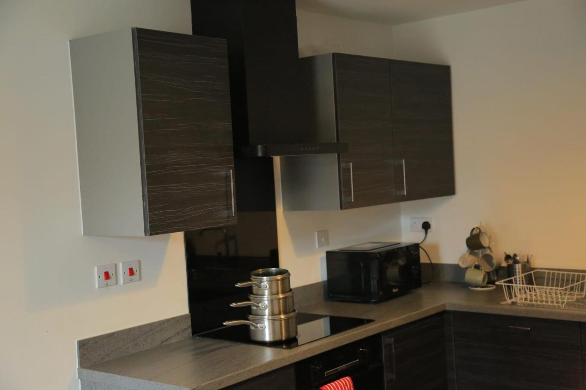 Beautiful New Family Home Leeds  Extérieur photo