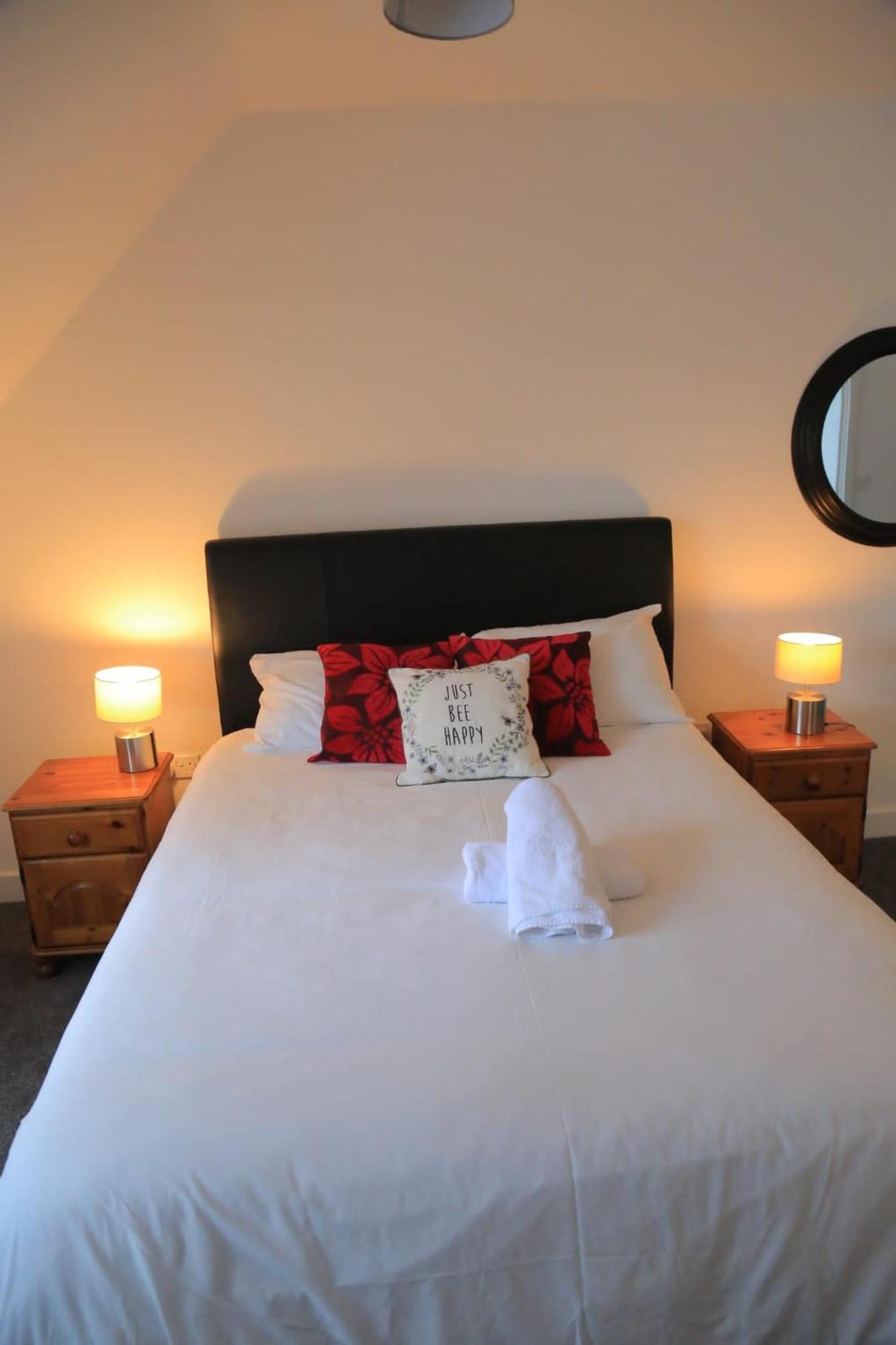 Beautiful New Family Home Leeds  Extérieur photo